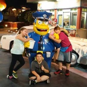 Meet your Posher, Robin